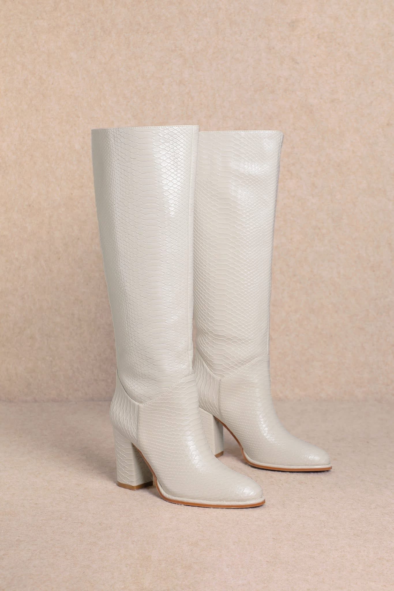 Fynn Ivory Miim Boots