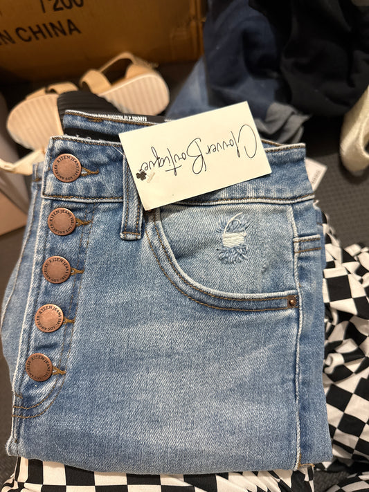 Risen Med Wash Button Fly Short