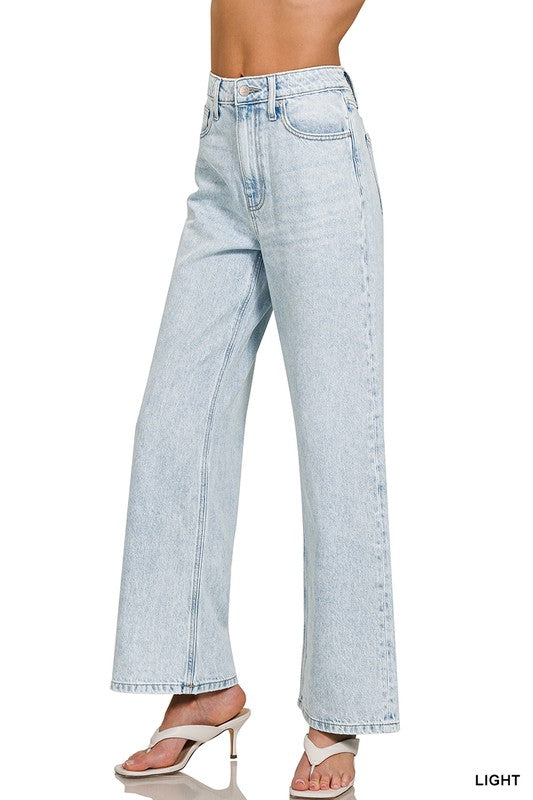 Light Wash High Waisted Jeans