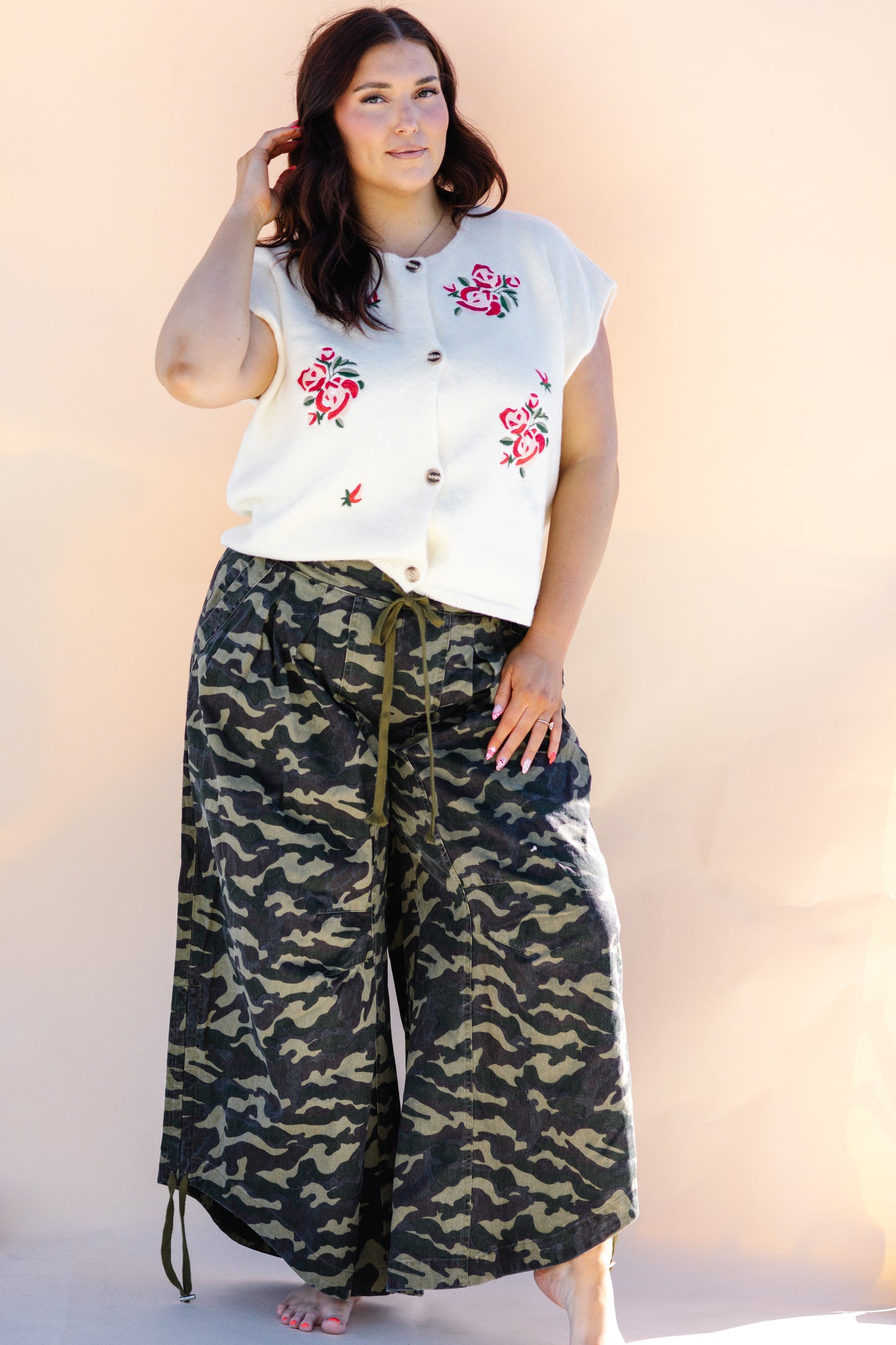 Floral Embroidered Sweater Vest