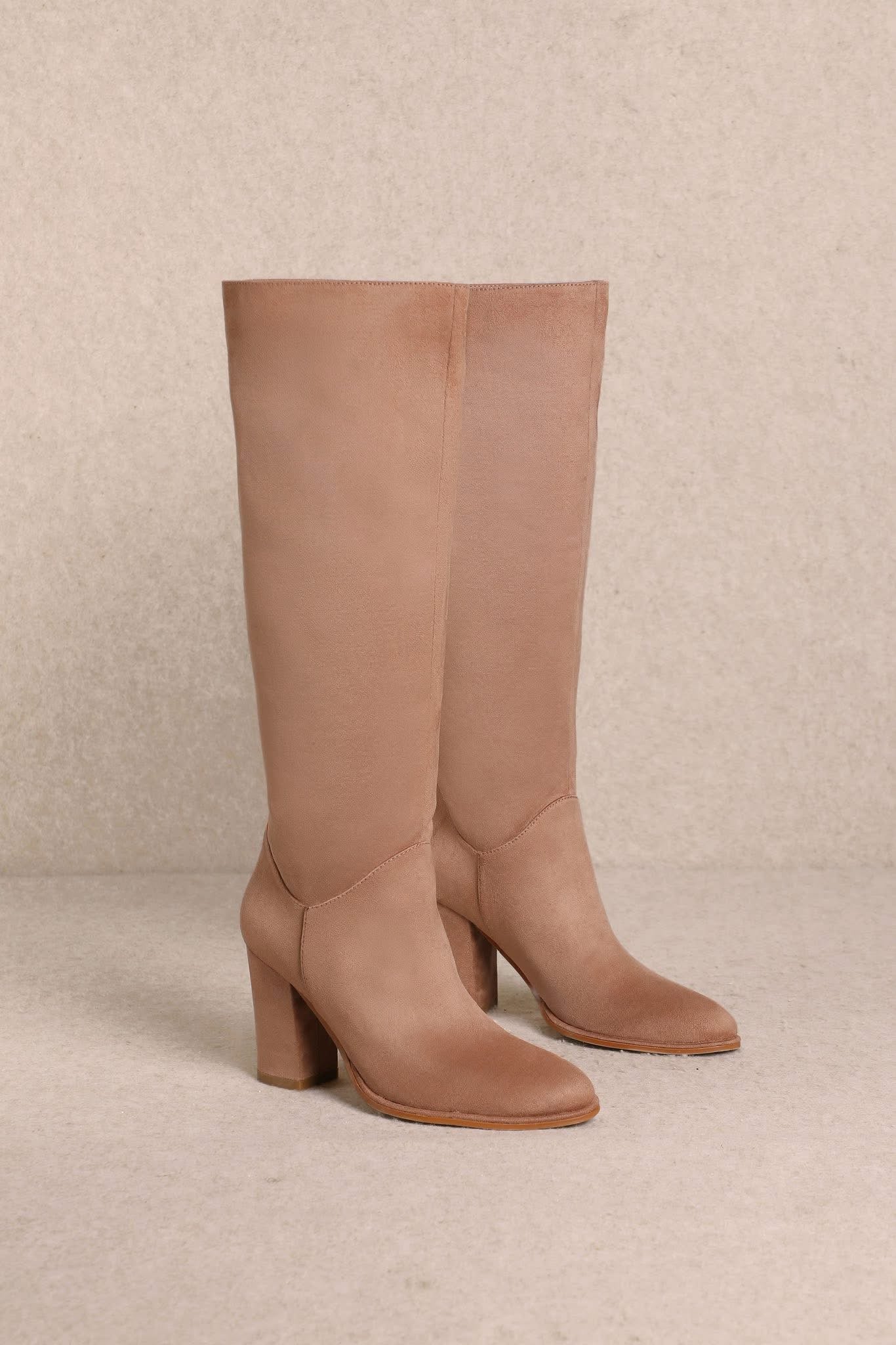 Flynn Truffle Miim Boots