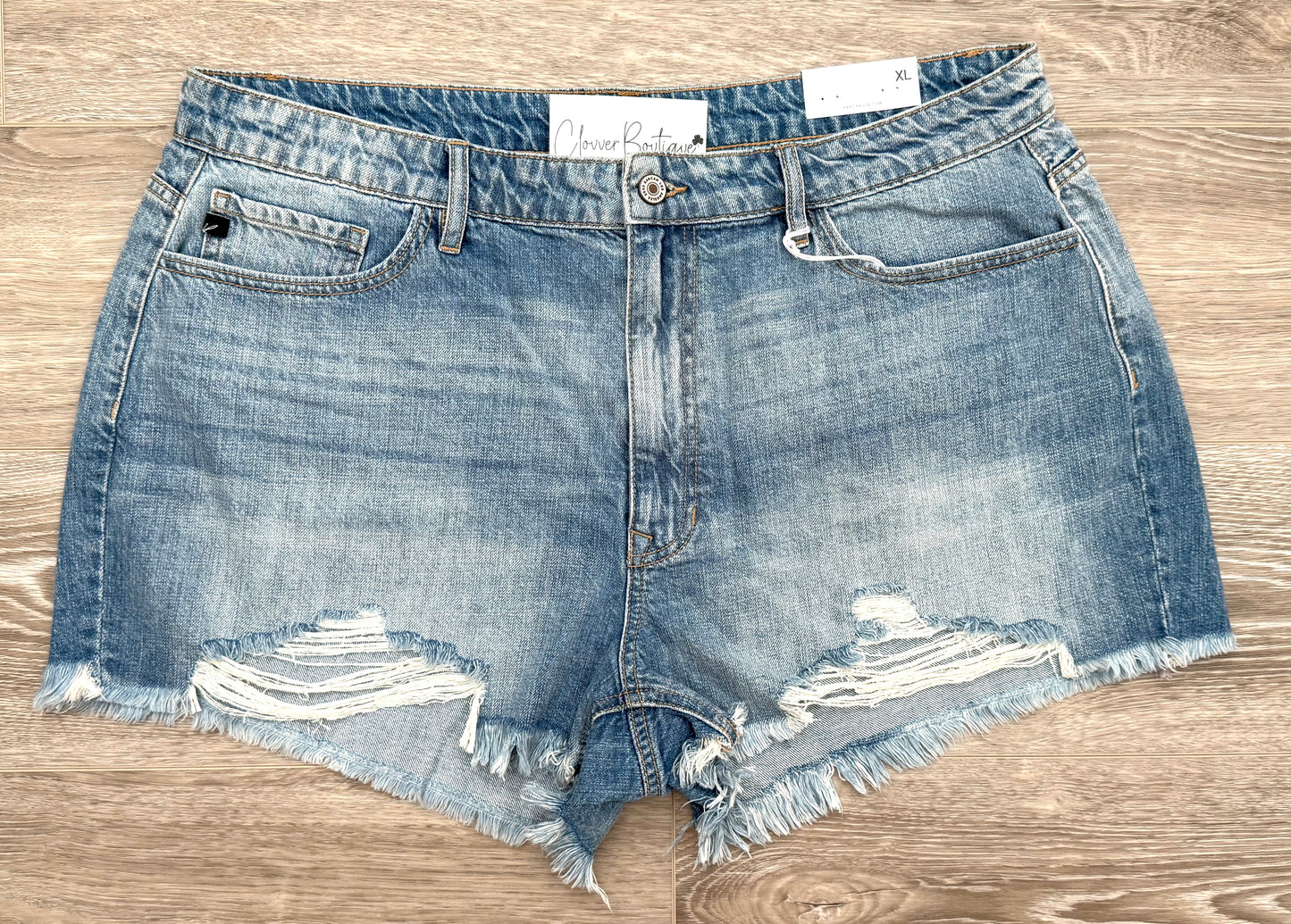 Light Wash Kancan Shorts