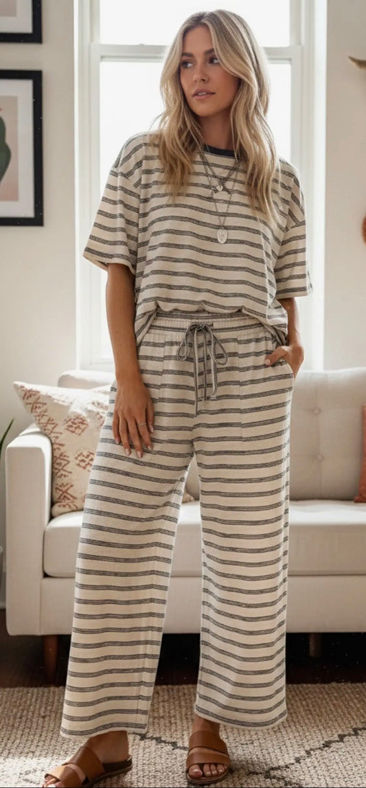 Oat And Brown Striped Set