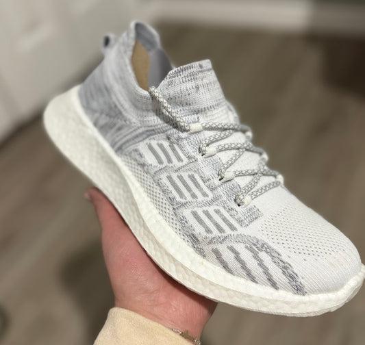 Light Grey Tennis Shoes